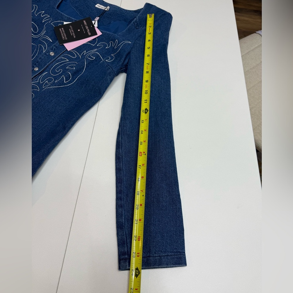 NWT Avec Les Filles Western
Embroidery Long Sleeve Denim Dress size 4 - Picture 10 of 12